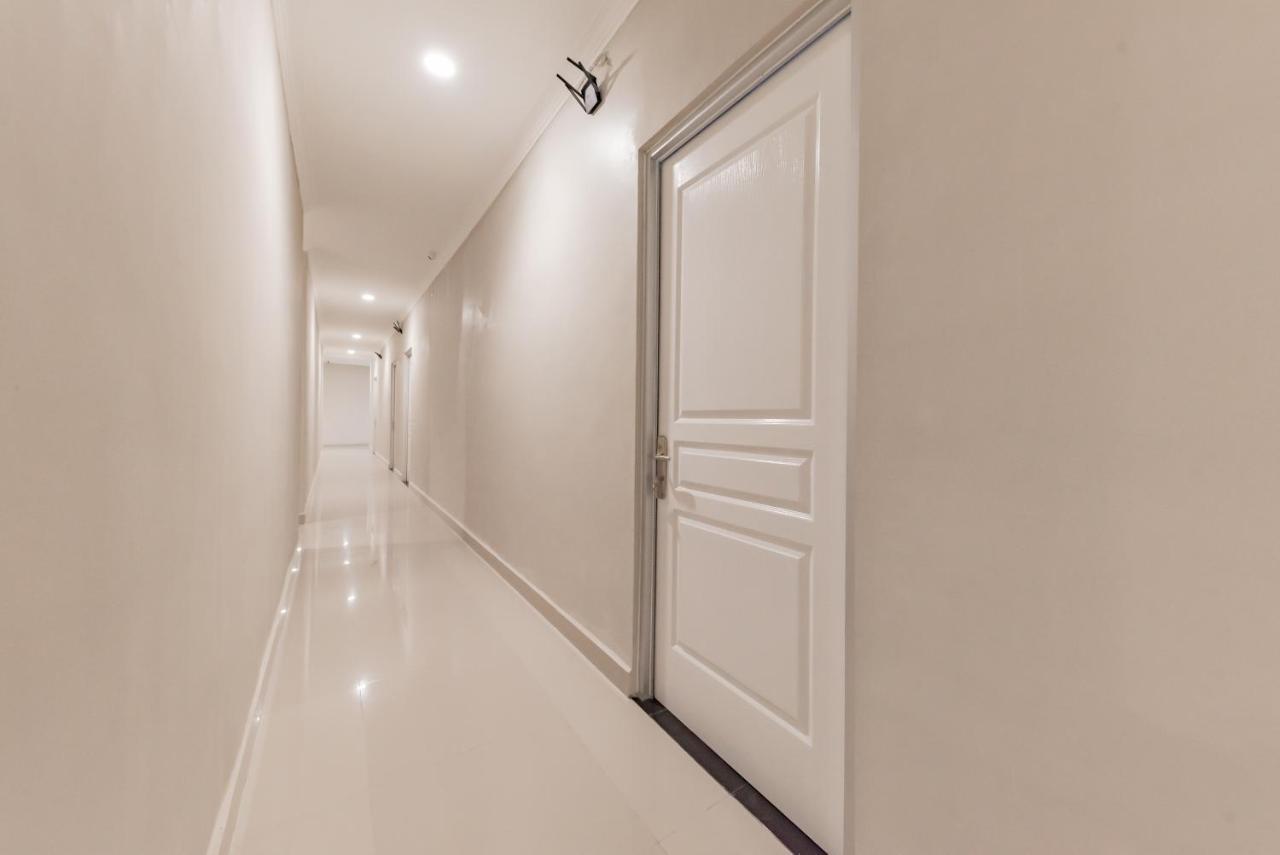 Reddoorz Plus Near Surapati Core Bandung Exterior foto